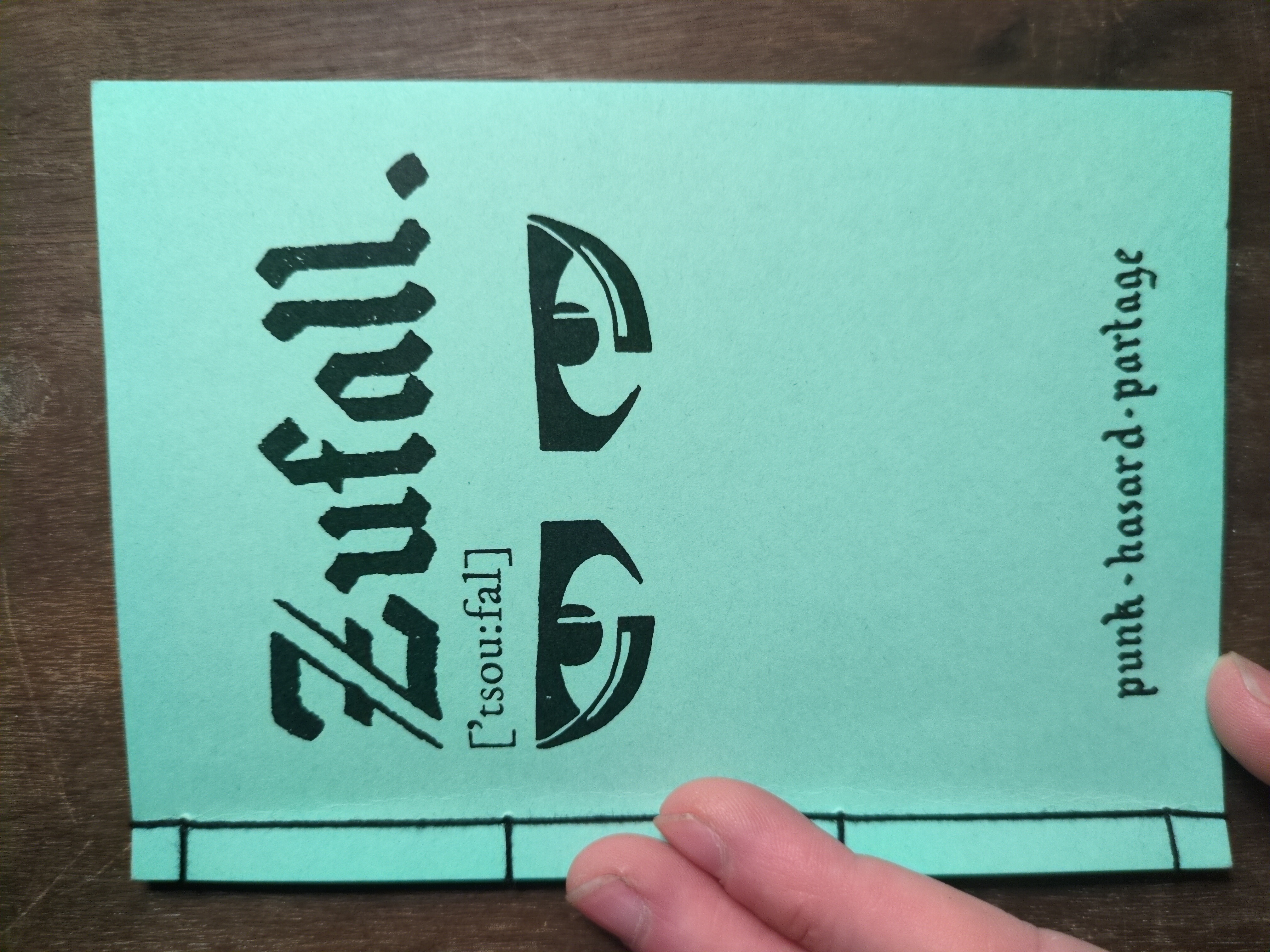 Zufall. (Paperback, Français language)